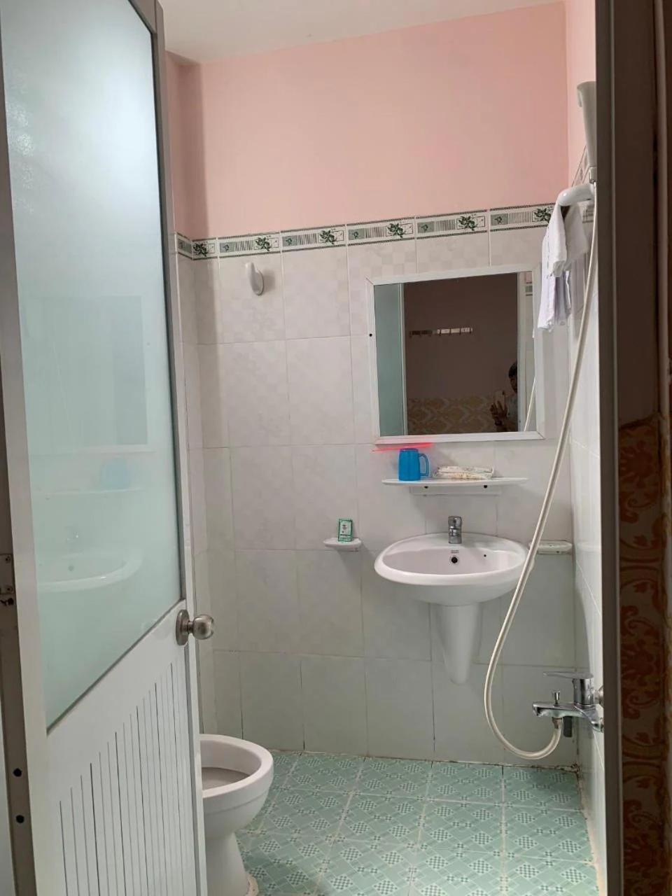 Khach San Khanh Du - Khanh Du Hotel Bien Hoa Zewnętrze zdjęcie