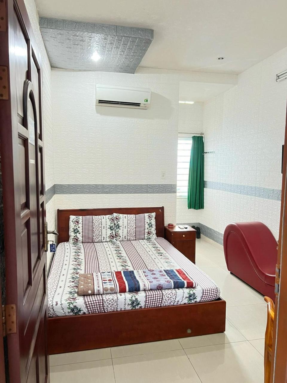 Khach San Khanh Du - Khanh Du Hotel Bien Hoa Zewnętrze zdjęcie